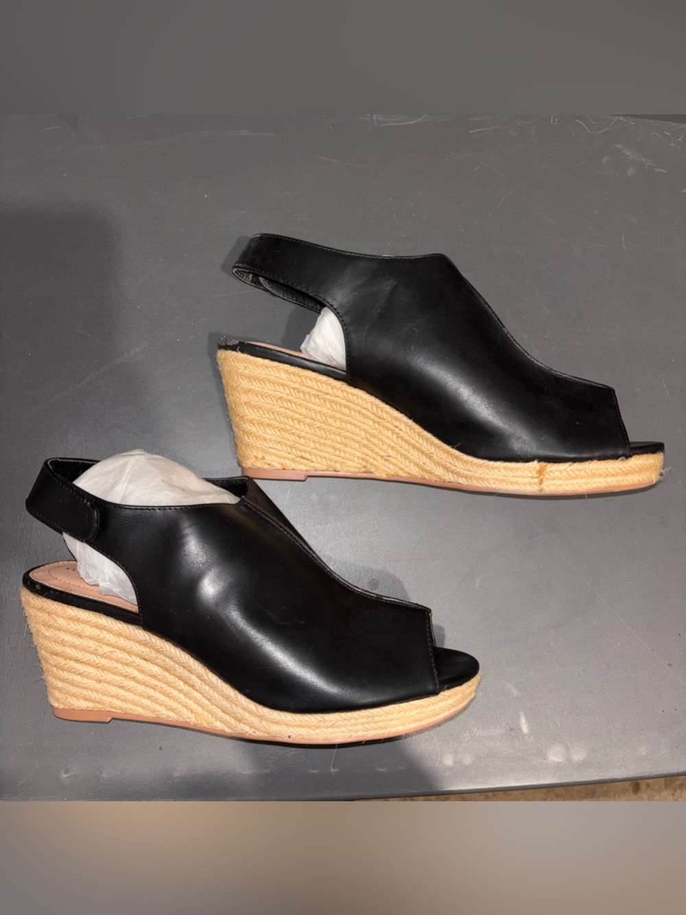 comfortview Black Leather Peep-Toe Espadrille Wedge Sandals